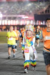 BIB: 68209, 230
                            <button type="button" onclick="openModal(19609408)" class="btn btn-primary btn-sm float-right btn-popup" data-toggle="modal" data-target=".modal-high-quality">
                        <i class="fas fa-shopping-cart"></i> Add to Cart
                    </button>
                                            <button type="button" onclick="isThisMe(19609408, true)" class="btn btn-success btn-sm float-right btn-popup btn-isme hidden" data-toggle="tooltip" data-placement="bottom" title="นี่คือรูปของคุณใช่ไหม คลิกที่นี่เพื่อเอาเข้าอัลบั้ม">
                        <i class="fas fa-plus"></i> Add to album
                    </button>
                    <button type="button" onclick="isThisMe(19609408, false)" class="btn btn-warning btn-sm float-right btn-popup btn-isnotme hidden">
                        <i class="fas fa-ban"></i> Remove from album
                    </button>